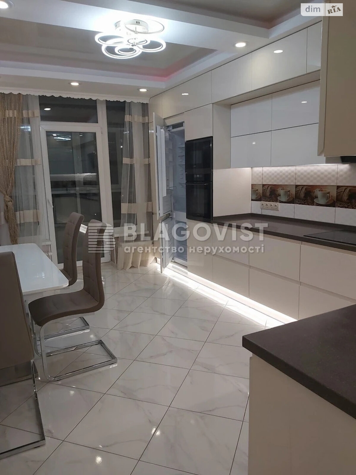 Продаж двокімнатної квартири в Києві, на вул. Антоновича 109, район Нова забудова фото 1 Продаж двокімнатної квартири в Києві, на вул. Антоновича 109, район Нова забудова фото 1