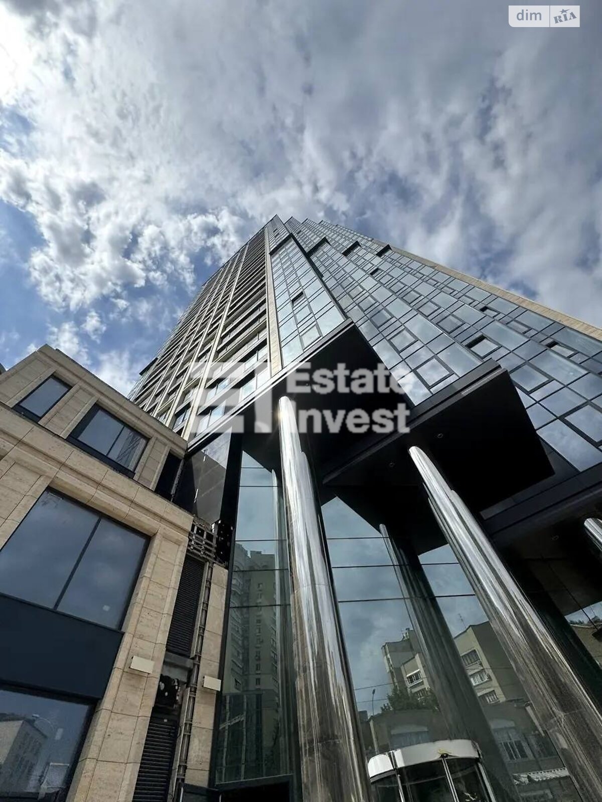 Продажа трехкомнатной квартиры в Киеве, на ул. Антоновича 136-138, район Новое строение фото 1 Продажа трехкомнатной квартиры в Киеве, на ул. Антоновича 136-138, район Новое строение фото 1