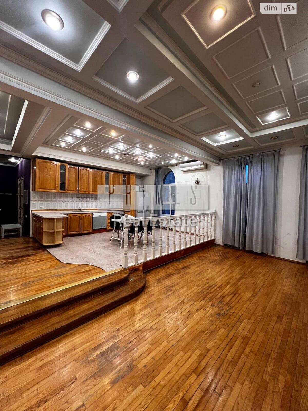 Продажа пятикомнатной квартиры в Киеве, на ул. Антоновича 14, район Новое строение фото 1