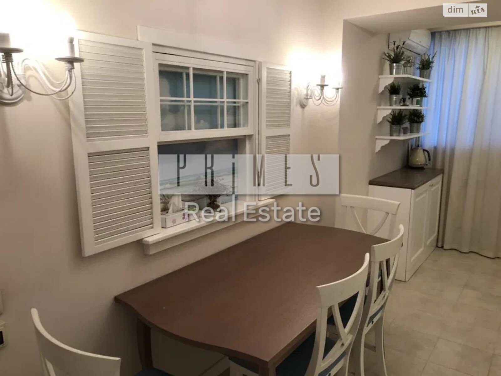 Продажа трехкомнатной квартиры в Киеве, на ул. Антоновича 166, район Новое строение фото 1 Продажа трехкомнатной квартиры в Киеве, на ул. Антоновича 166, район Новое строение фото 1