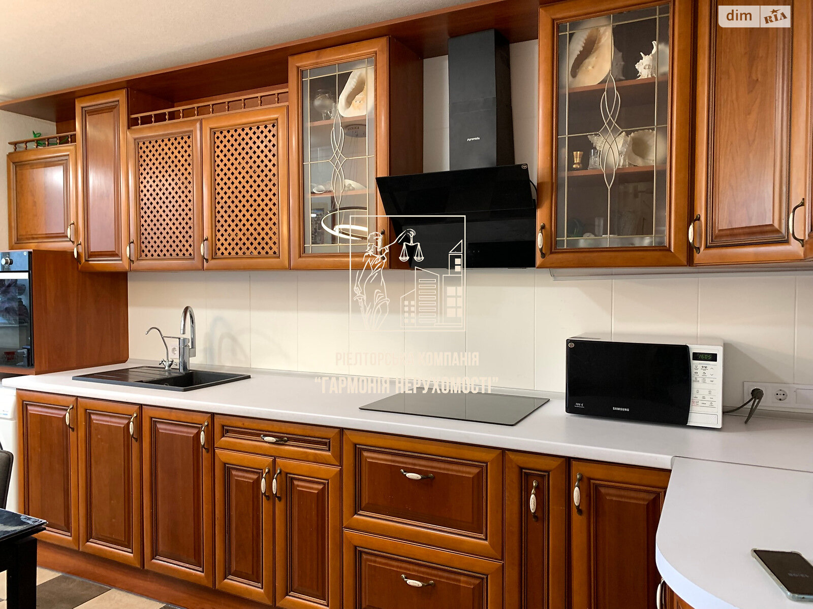 Продажа трехкомнатной квартиры в Киеве, на ул. Антоновича 103А, район Новое строение фото 1 Продажа трехкомнатной квартиры в Киеве, на ул. Антоновича 103А, район Новое строение фото 1