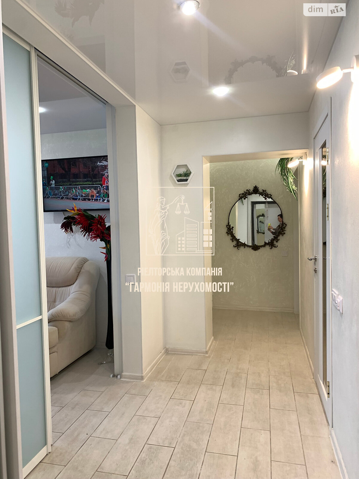 Продажа трехкомнатной квартиры в Киеве, на ул. Антоновича 103А, район Новое строение фото 1 Продажа трехкомнатной квартиры в Киеве, на ул. Антоновича 103А, район Новое строение фото 1