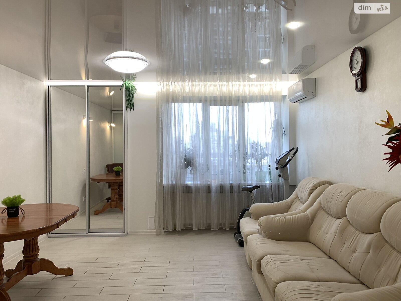 Продажа трехкомнатной квартиры в Киеве, на ул. Антоновича 103А, район Новое строение фото 1 Продажа трехкомнатной квартиры в Киеве, на ул. Антоновича 103А, район Новое строение фото 1