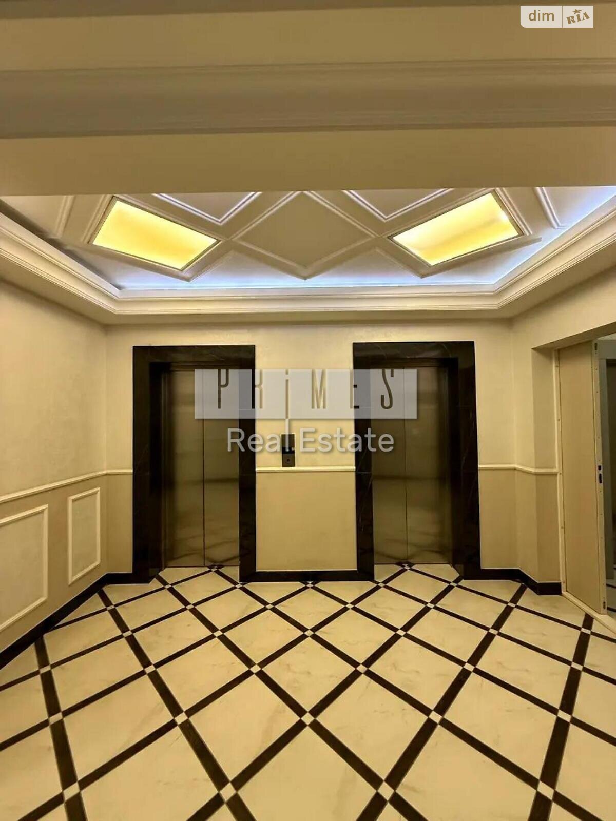 Продажа двухкомнатной квартиры в Киеве, на ул. Антоновича 109, район Новое строение фото 1 Продажа двухкомнатной квартиры в Киеве, на ул. Антоновича 109, район Новое строение фото 1