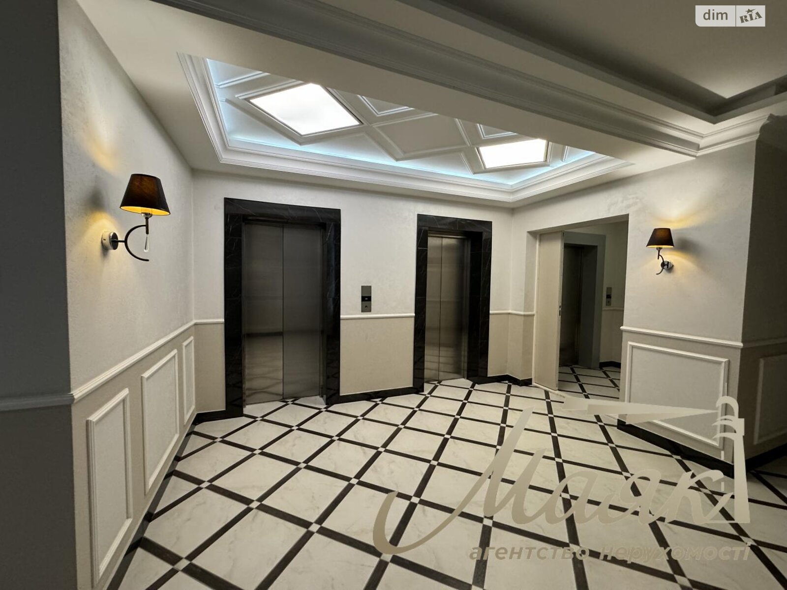 Продажа двухкомнатной квартиры в Киеве, на ул. Антоновича 109, район Новое строение фото 1