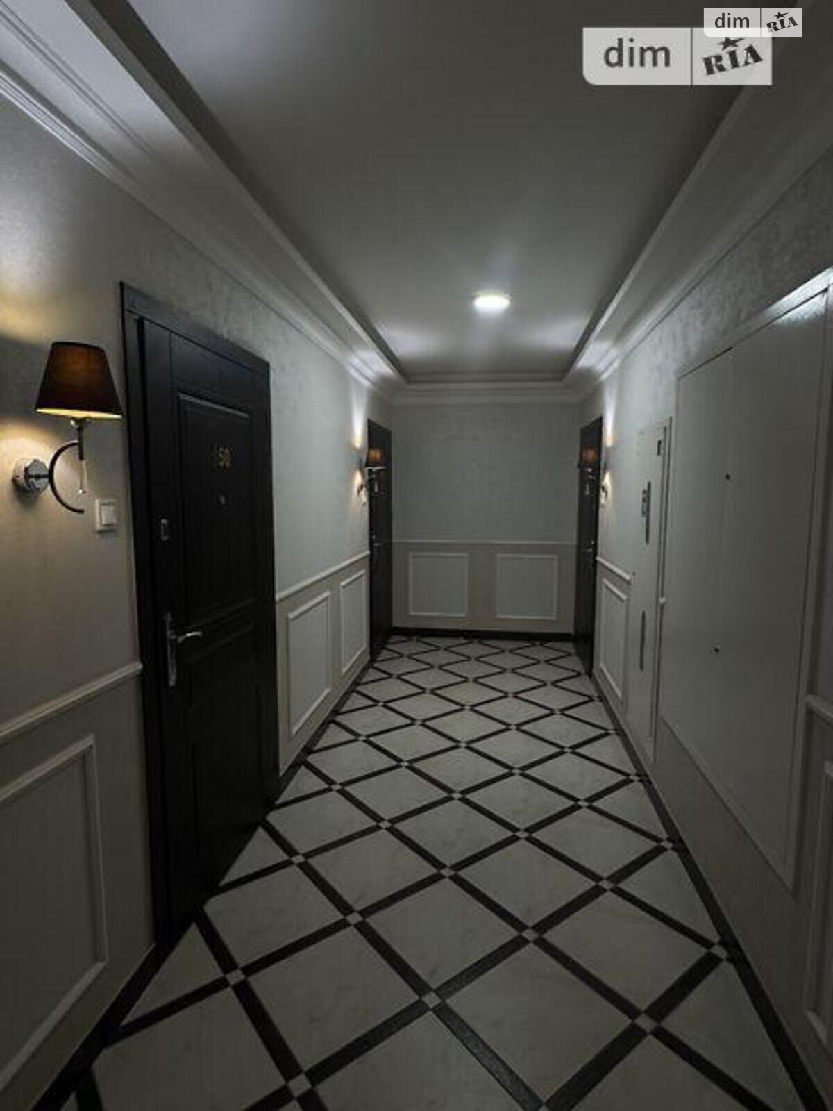 Продажа трехкомнатной квартиры в Киеве, на ул. Антоновича 109, район Новое строение фото 1