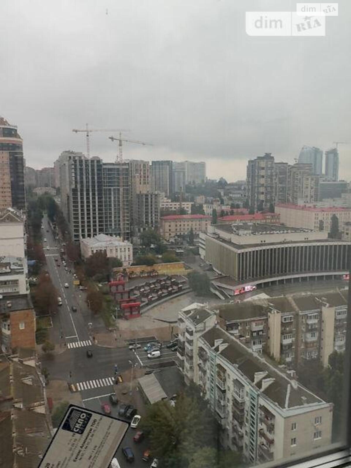 Продажа трехкомнатной квартиры в Киеве, на ул. Антоновича 109, район Новое строение фото 1