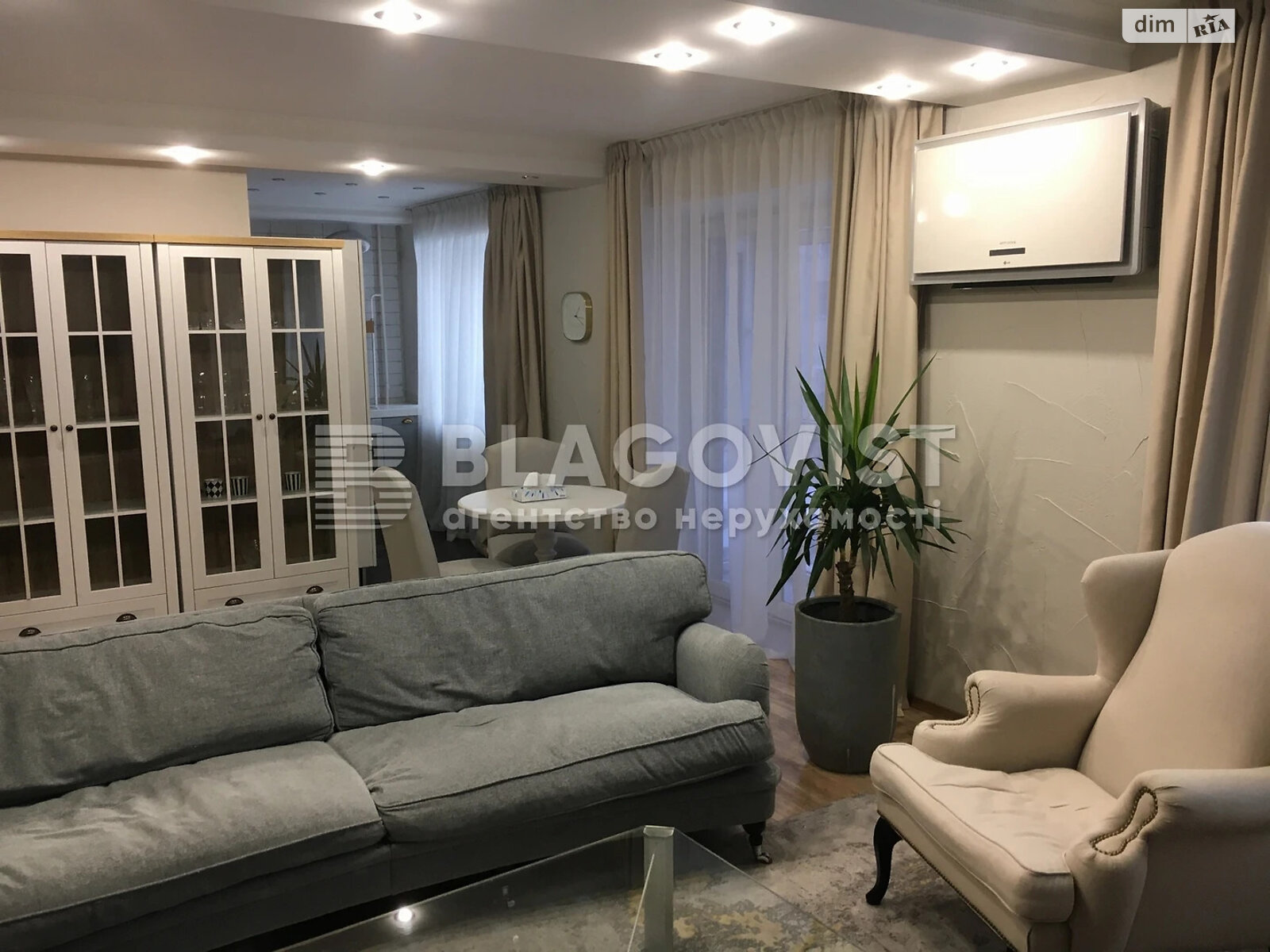 Продажа трехкомнатной квартиры в Киеве, на ул. Большая Васильковская 85/87, район Новое строение фото 1 Продажа трехкомнатной квартиры в Киеве, на ул. Большая Васильковская 85/87, район Новое строение фото 1