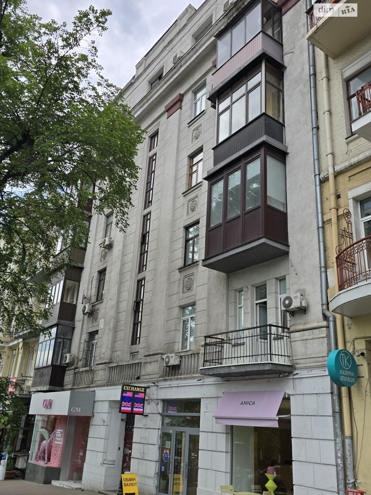 Продаж чотирикімнатної квартири в Києві, на вул. Велика Васильківська 42, район Нова забудова фото 1 Продаж чотирикімнатної квартири в Києві, на вул. Велика Васильківська 42, район Нова забудова фото 1
