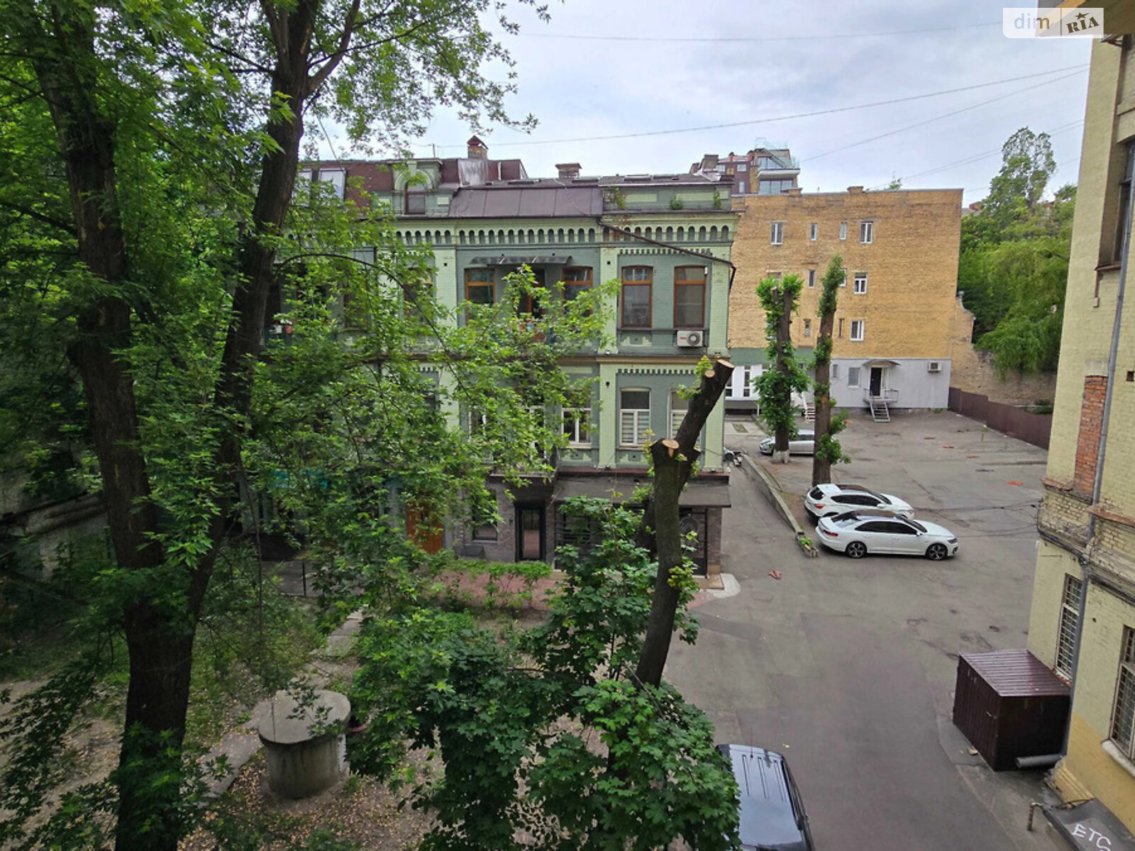Продаж чотирикімнатної квартири в Києві, на вул. Велика Васильківська 42, район Нова забудова фото 1 Продаж чотирикімнатної квартири в Києві, на вул. Велика Васильківська 42, район Нова забудова фото 1