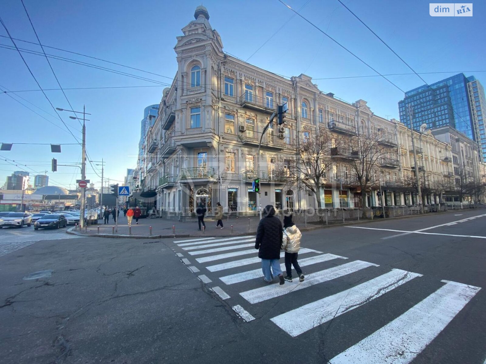 Продажа восьмикомнатной квартиры в Киеве, на ул. Жилянская 5/60, район Новое строение фото 1