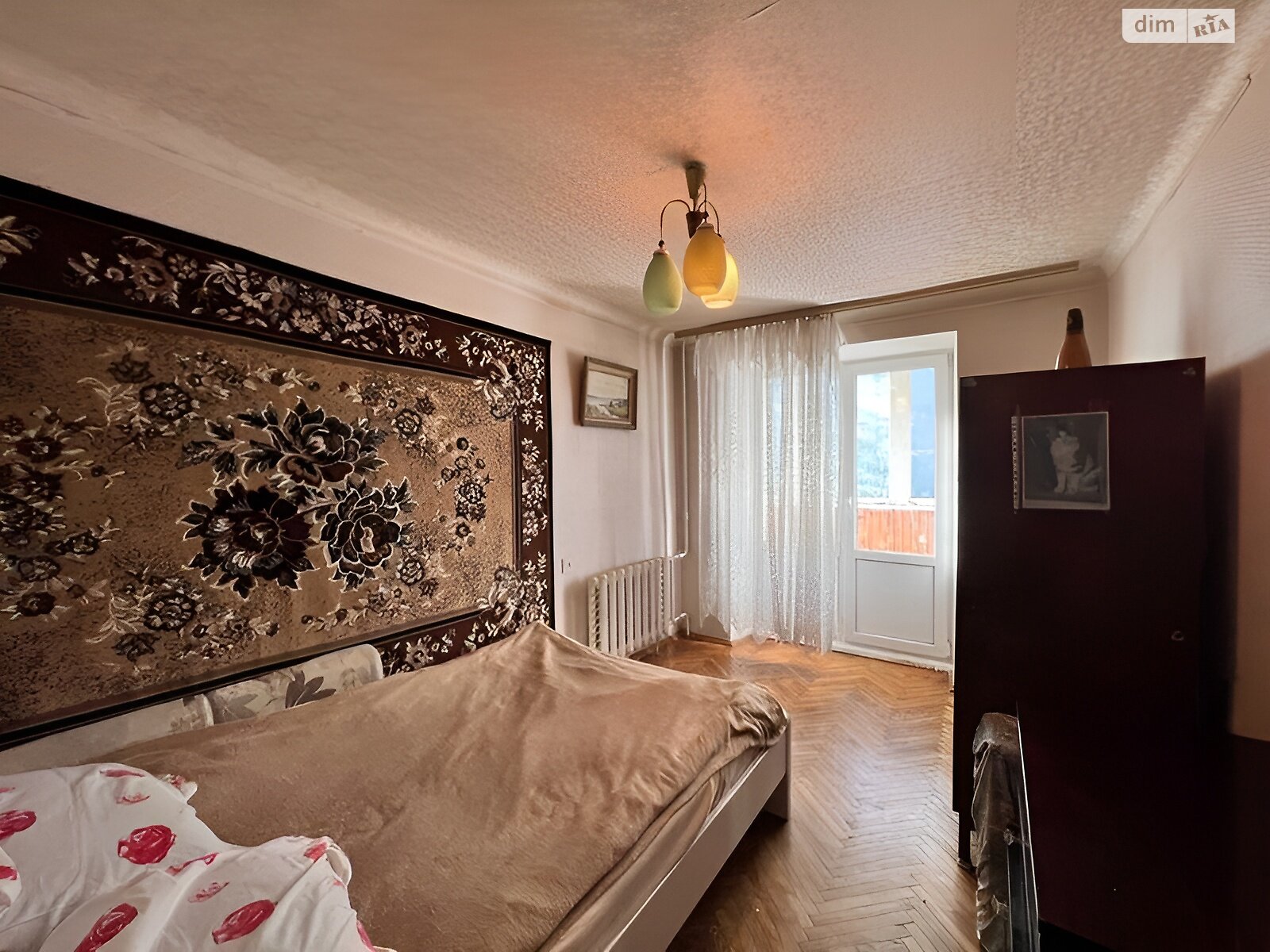 Продаж трикімнатної квартири в Києві, на вул. Лабораторна 15, район Нова забудова фото 1 Продаж трикімнатної квартири в Києві, на вул. Лабораторна 15, район Нова забудова фото 1