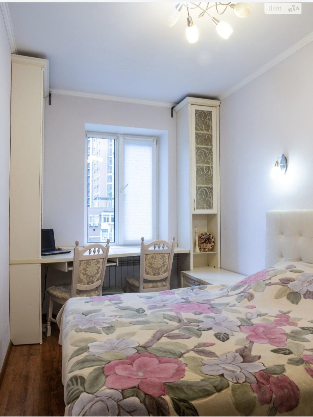 Продажа трехкомнатной квартиры в Киеве, на ул. Немецкая 4, район Новое строение фото 1