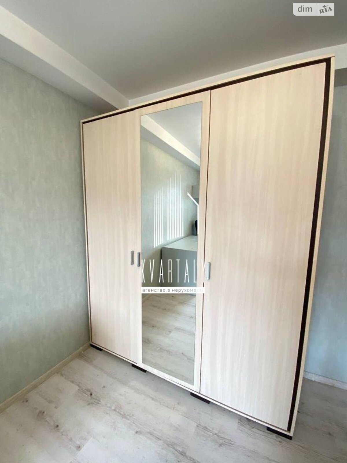 Продаж трикімнатної квартири в Києві, на вул. Володимирська 89, район Нова забудова фото 1 Продаж трикімнатної квартири в Києві, на вул. Володимирська 89, район Нова забудова фото 1