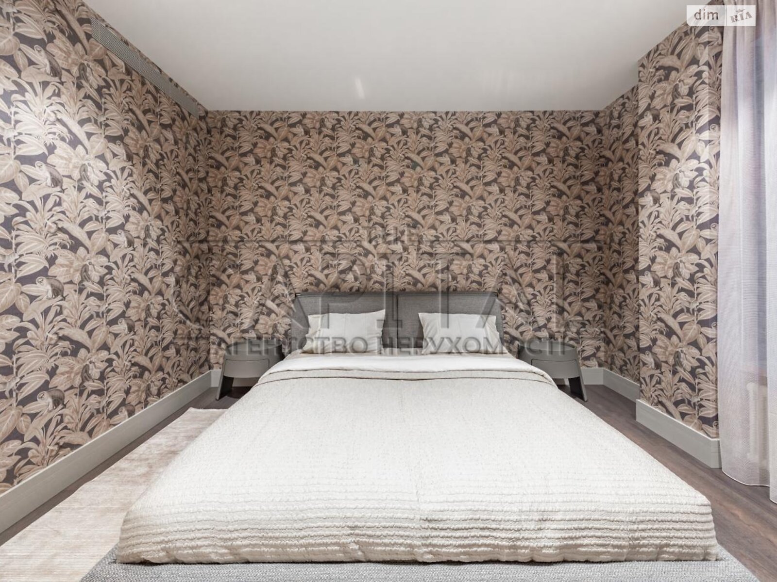 Продажа трехкомнатной квартиры в Киеве, на ул. Новоселицкая 10, фото 1 Продажа трехкомнатной квартиры в Киеве, на ул. Новоселицкая 10, фото 1