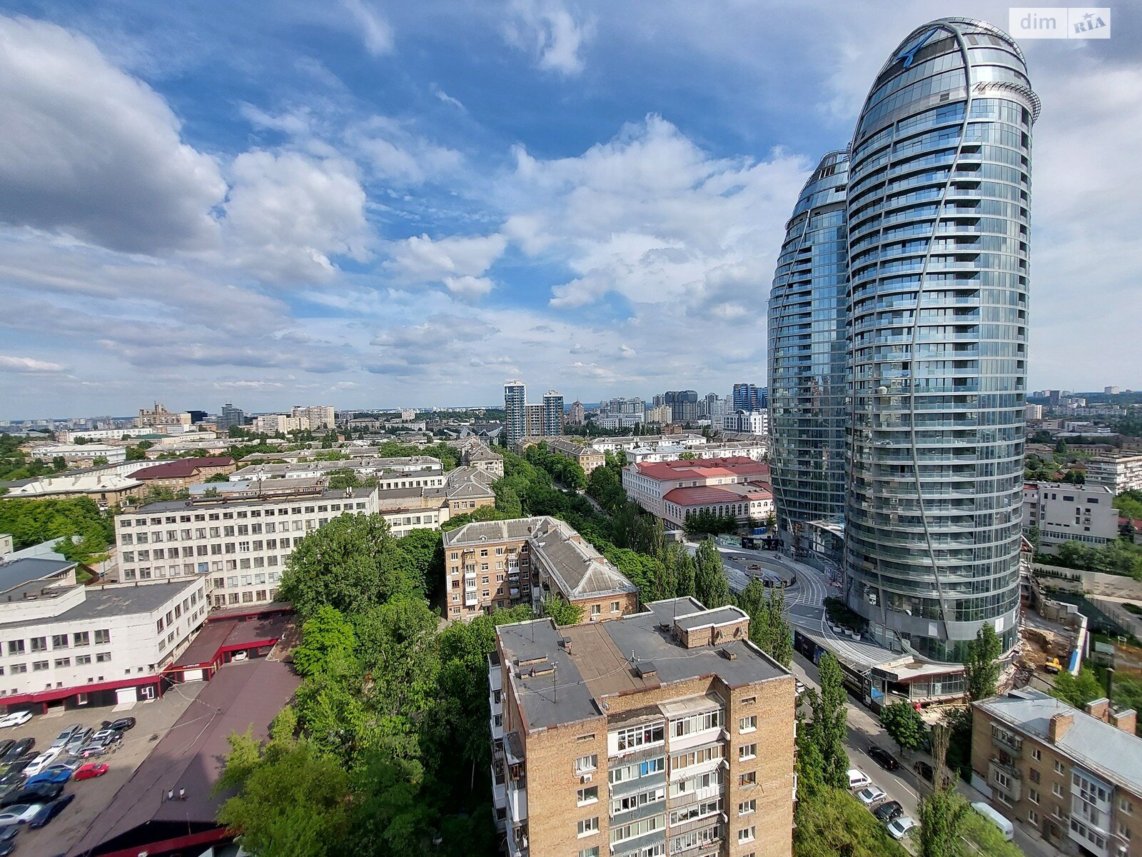 Продаж двокімнатної квартири в Києві, на вул. Іоанна Павла II 11, фото 1 Продаж двокімнатної квартири в Києві, на вул. Іоанна Павла II 11, фото 1