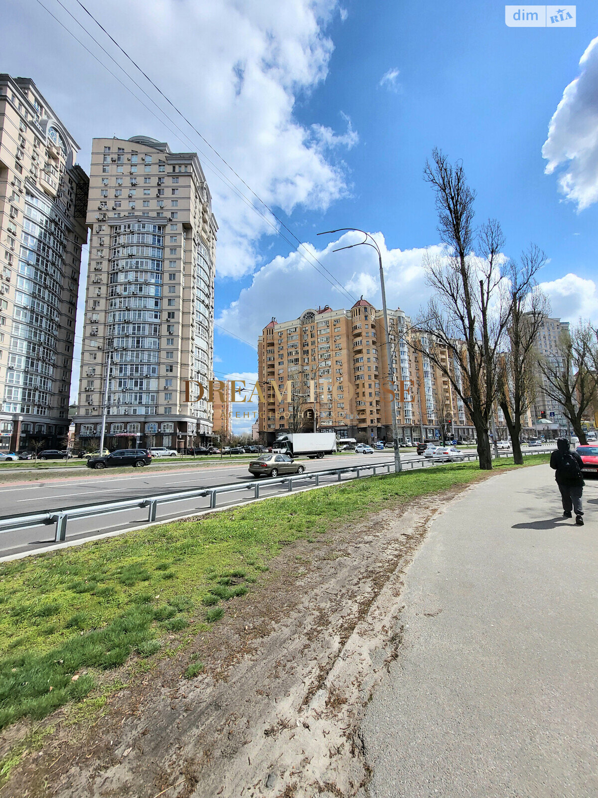 Продаж чотирикімнатної квартири в Києві, на вул. Олександра Архипенка 12/3, район Оболонь фото 1 Продаж чотирикімнатної квартири в Києві, на вул. Олександра Архипенка 12/3, район Оболонь фото 1