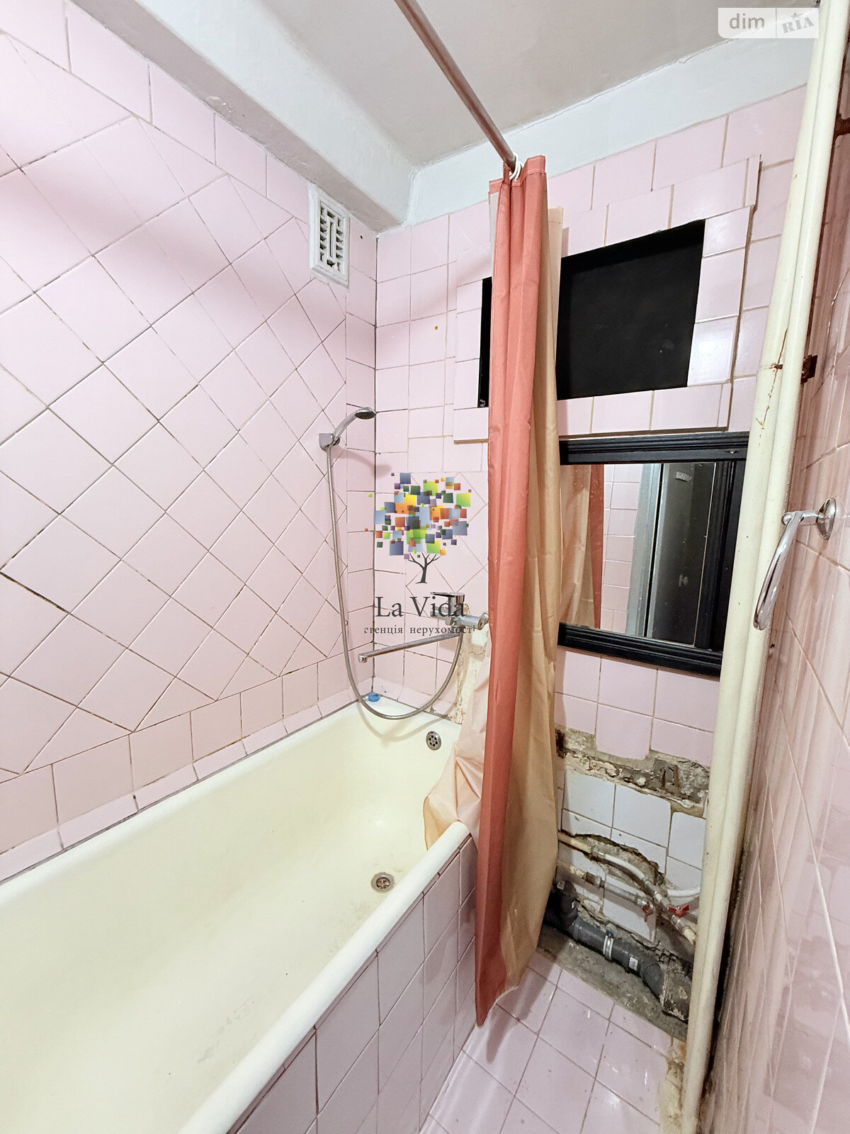 Продаж трикімнатної квартири в Києві, на вул. Олександра Архипенка 1/12, район undefined фото 1