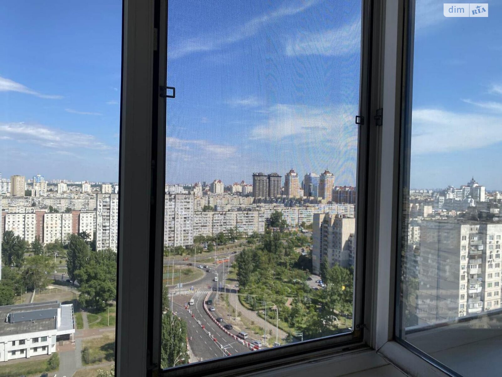 Продаж чотирикімнатної квартири в Києві, на вул. Богатирська 6/1, район Оболонь фото 1 Продаж чотирикімнатної квартири в Києві, на вул. Богатирська 6/1, район Оболонь фото 1