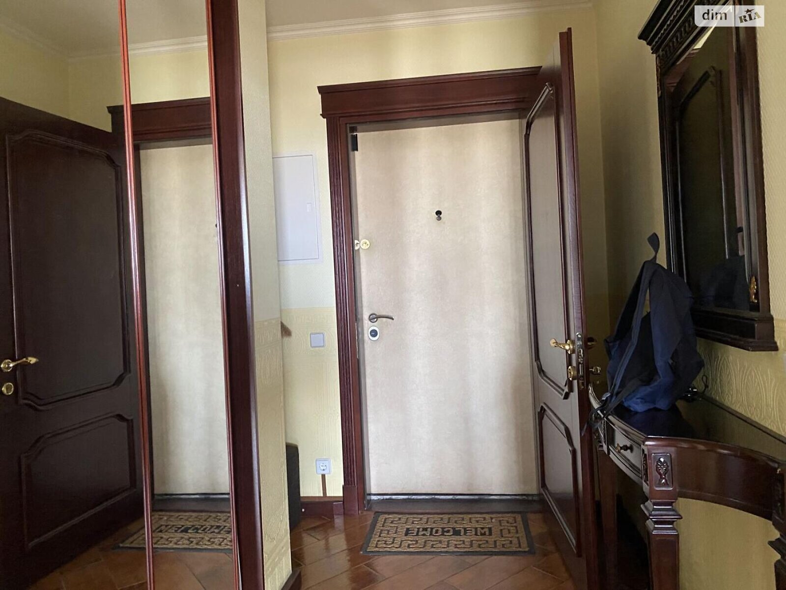 Продаж чотирикімнатної квартири в Києві, на вул. Богатирська 6/1, район Оболонь фото 1 Продаж чотирикімнатної квартири в Києві, на вул. Богатирська 6/1, район Оболонь фото 1