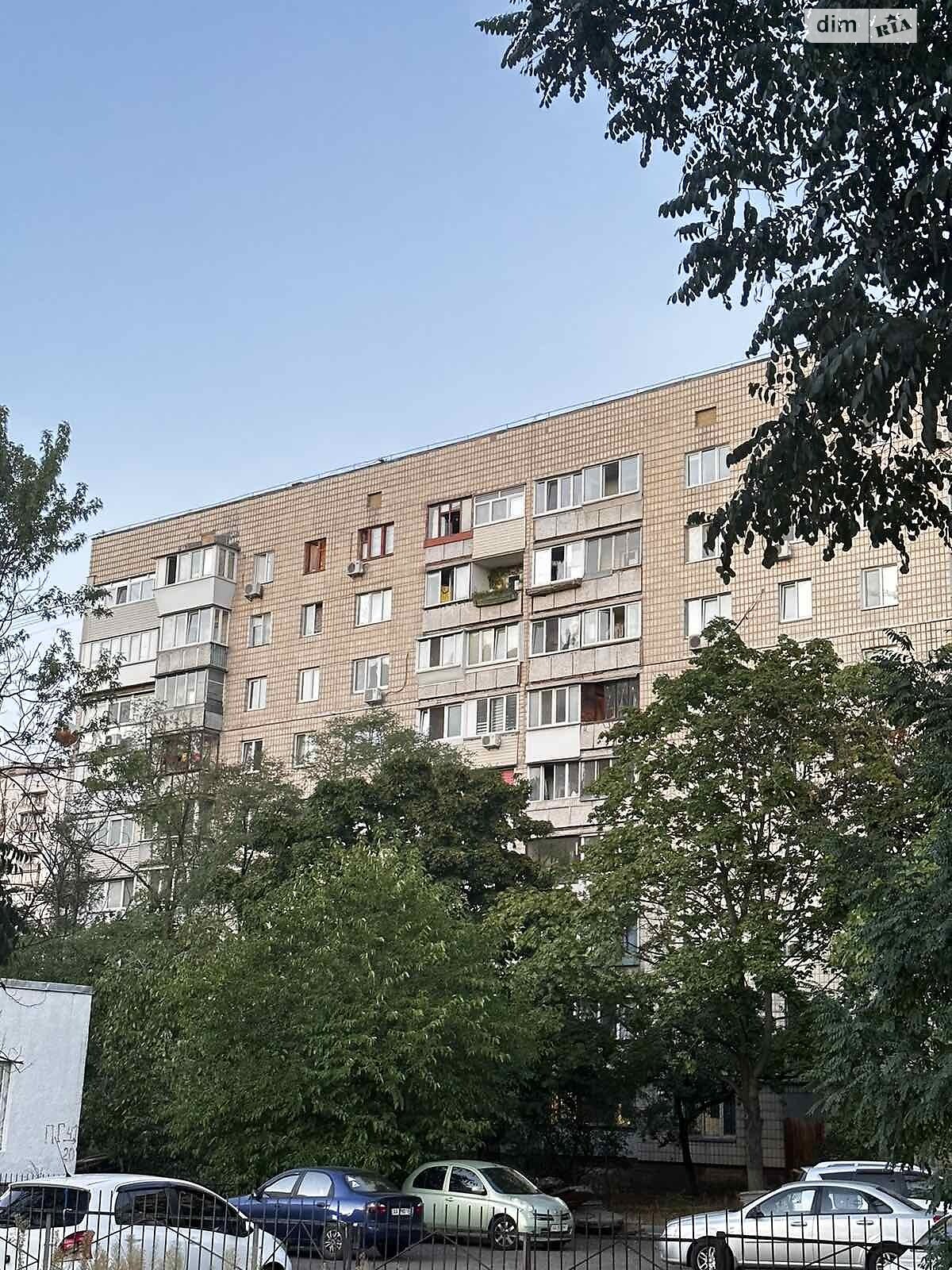 Продажа двухкомнатной квартиры в Киеве, на ул. Героев полка АЗОВ 11, район Оболонь фото 1
