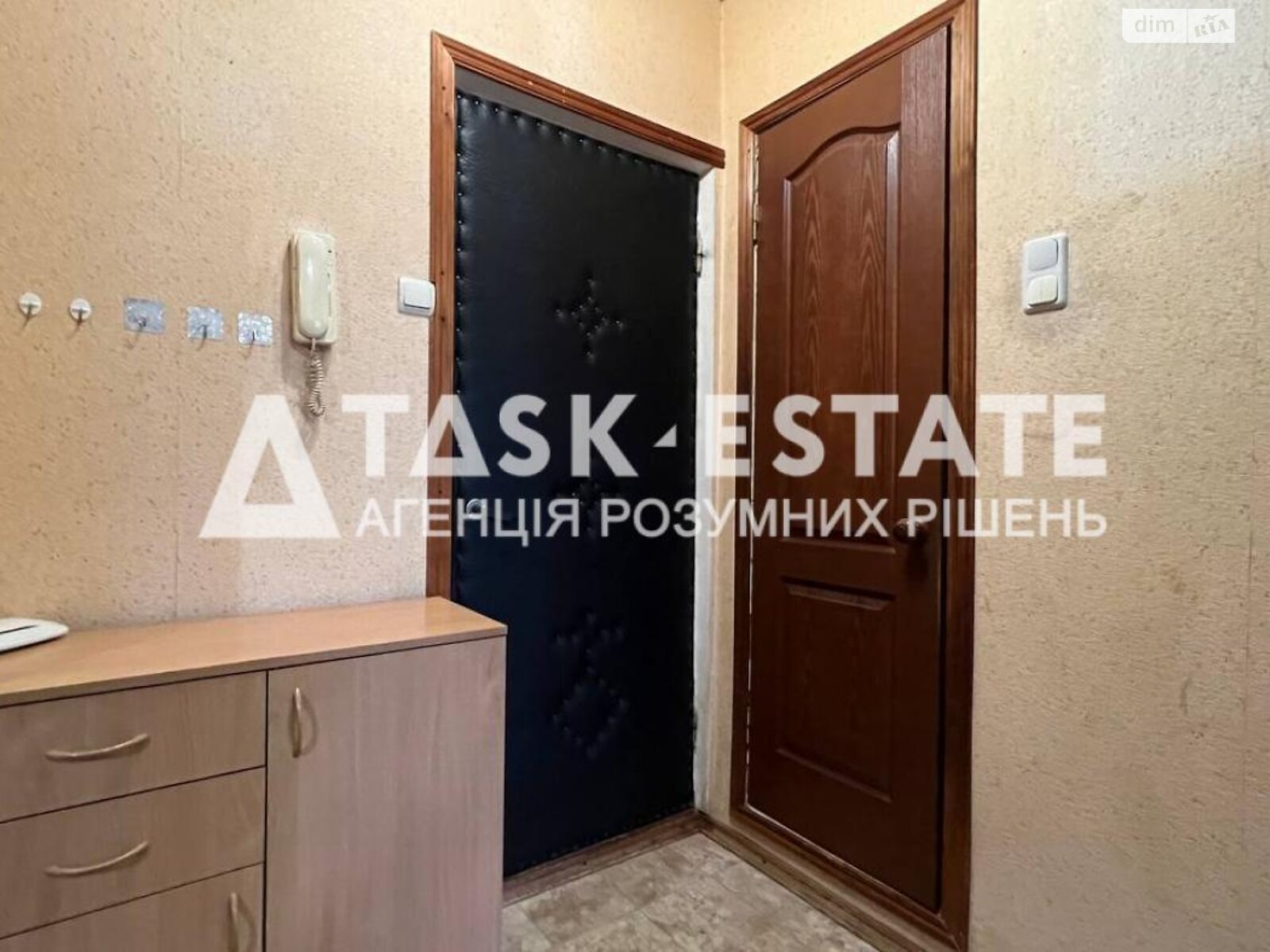 Продажа однокомнатной квартиры в Киеве, на ул. Героев Днепра 32А, район Оболонь фото 1 Продажа однокомнатной квартиры в Киеве, на ул. Героев Днепра 32А, район Оболонь фото 1