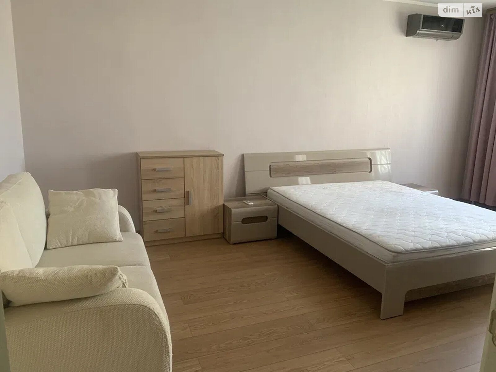 Продаж однокімнатної квартири в Києві, на вул. Героїв Дніпра 75, район Оболонь фото 1 Продаж однокімнатної квартири в Києві, на вул. Героїв Дніпра 75, район Оболонь фото 1