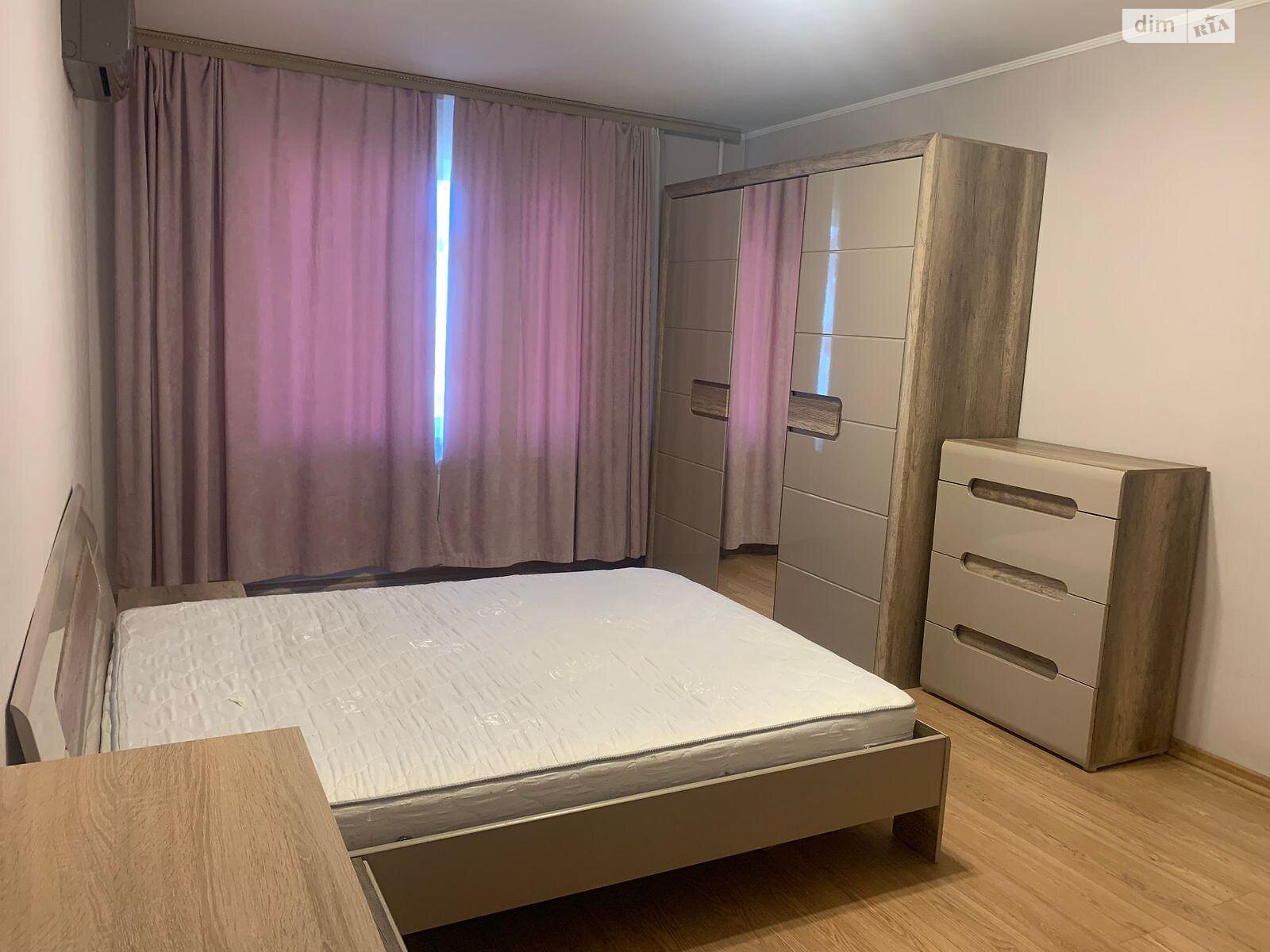 Продаж однокімнатної квартири в Києві, на вул. Героїв Дніпра 75, район Оболонь фото 1 Продаж однокімнатної квартири в Києві, на вул. Героїв Дніпра 75, район Оболонь фото 1