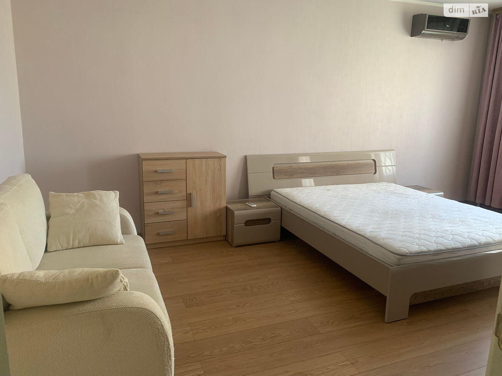 Продаж однокімнатної квартири в Києві, на вул. Героїв Дніпра 75, район Оболонь фото 1 Продаж однокімнатної квартири в Києві, на вул. Героїв Дніпра 75, район Оболонь фото 1