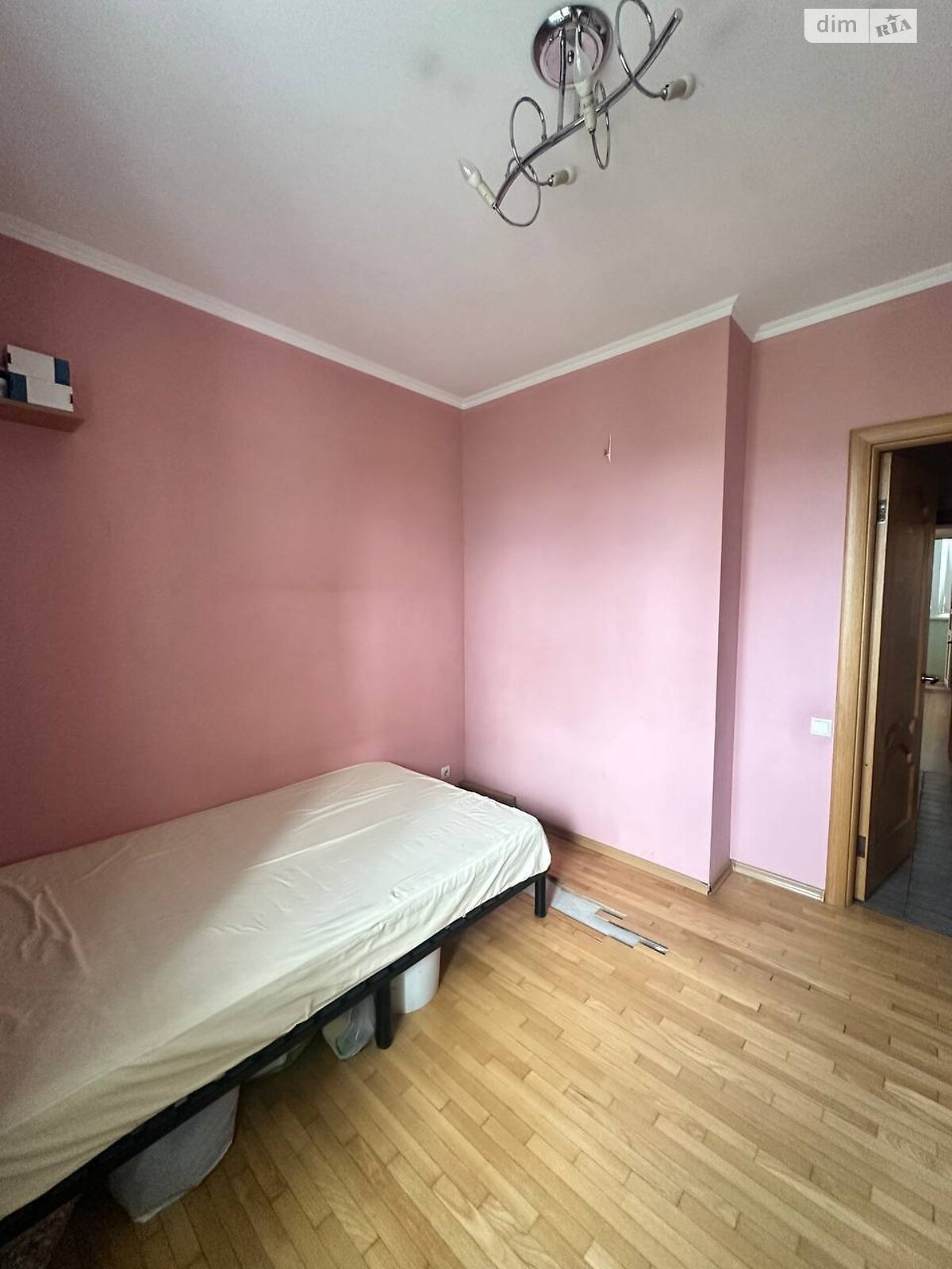 Продаж трикімнатної квартири в Києві, на вул. Героїв Дніпра, район Оболонь фото 1 Продаж трикімнатної квартири в Києві, на вул. Героїв Дніпра, район Оболонь фото 1