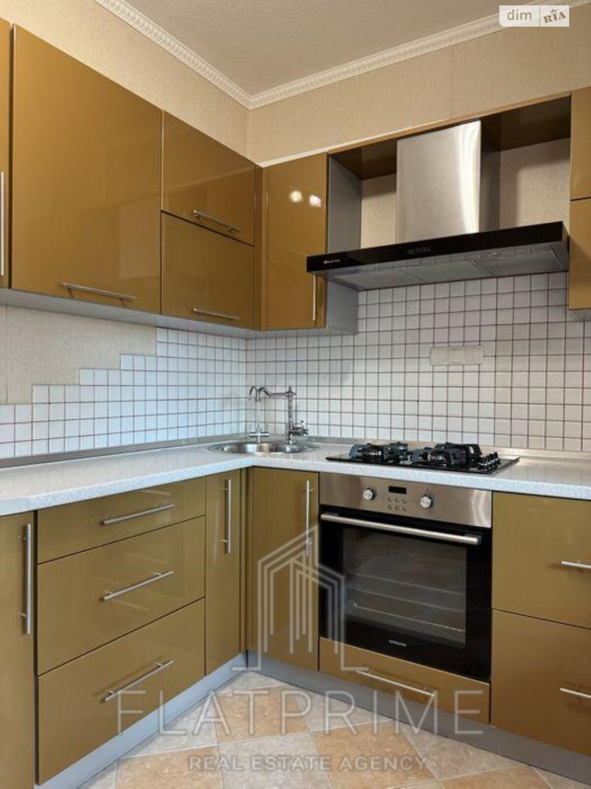 Продажа однокомнатной квартиры в Киеве, на ул. Героев Днепра 75, район Оболонь фото 1 Продажа однокомнатной квартиры в Киеве, на ул. Героев Днепра 75, район Оболонь фото 1