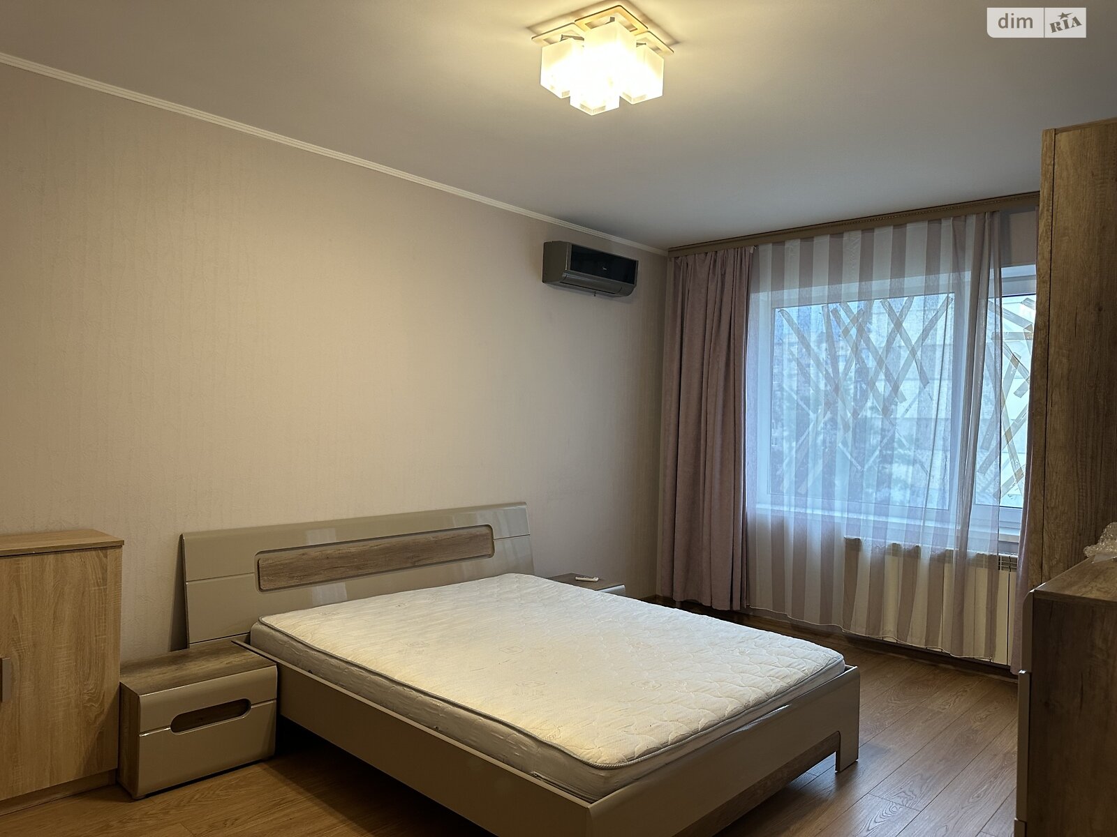 Продаж однокімнатної квартири в Києві, на вул. Героїв Дніпра 75, район Оболонь фото 1 Продаж однокімнатної квартири в Києві, на вул. Героїв Дніпра 75, район Оболонь фото 1