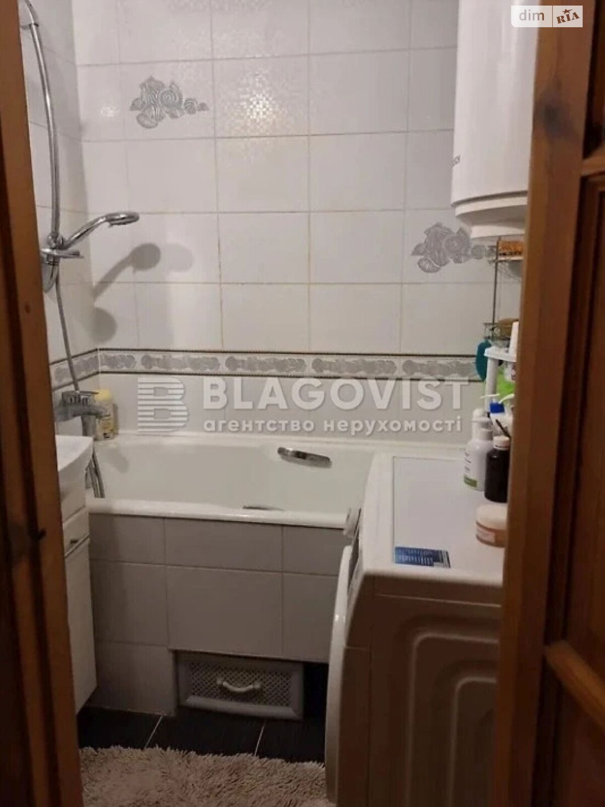 Продажа трехкомнатной квартиры в Киеве, на ул. Героев Днепра 35, район Оболонь фото 1 Продажа трехкомнатной квартиры в Киеве, на ул. Героев Днепра 35, район Оболонь фото 1