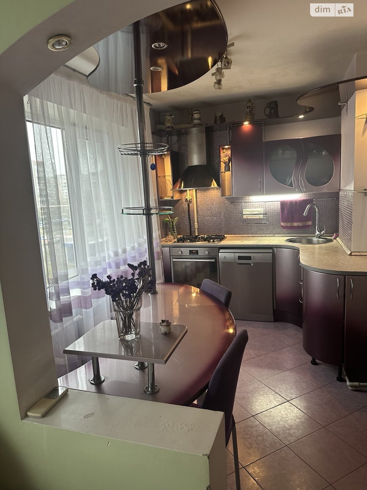 Продажа трехкомнатной квартиры в Киеве, на ул. Героев Днепра 32, район Оболонь фото 1