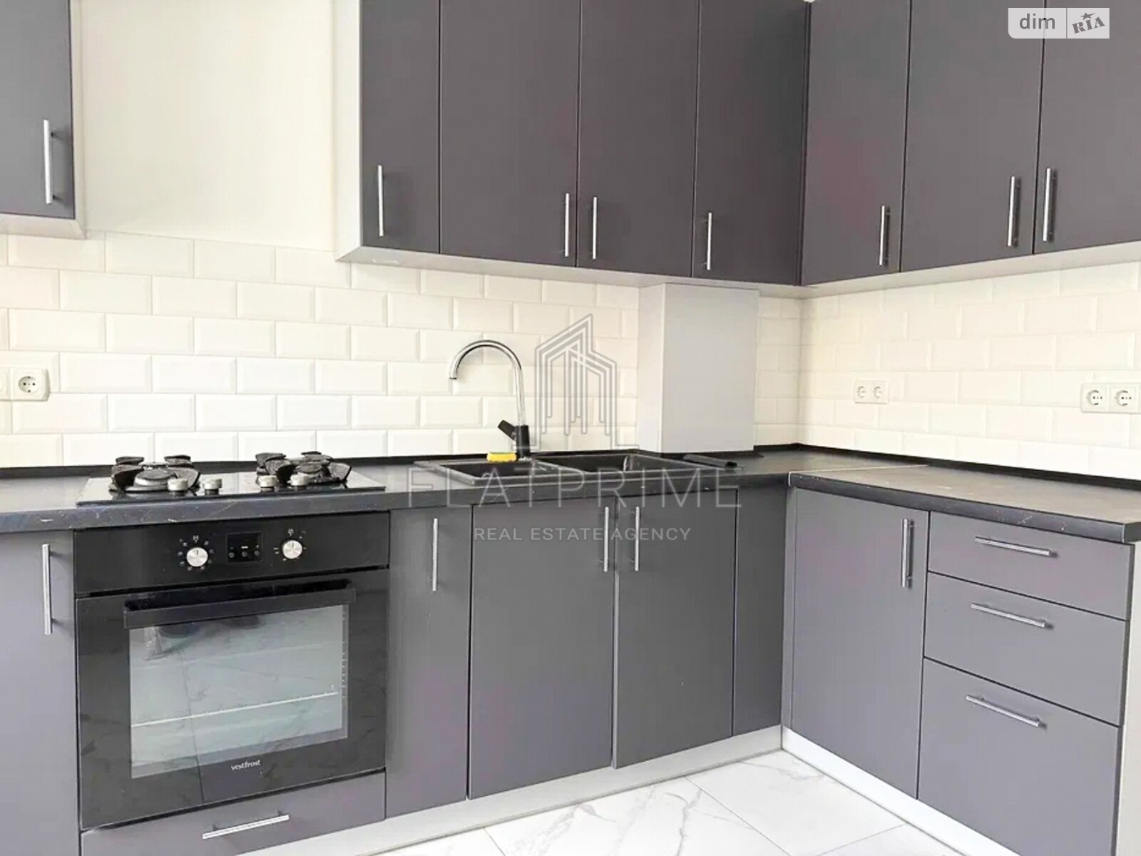 Продажа трехкомнатной квартиры в Киеве, на ул. Героев Днепра 32Б, район Оболонь фото 1