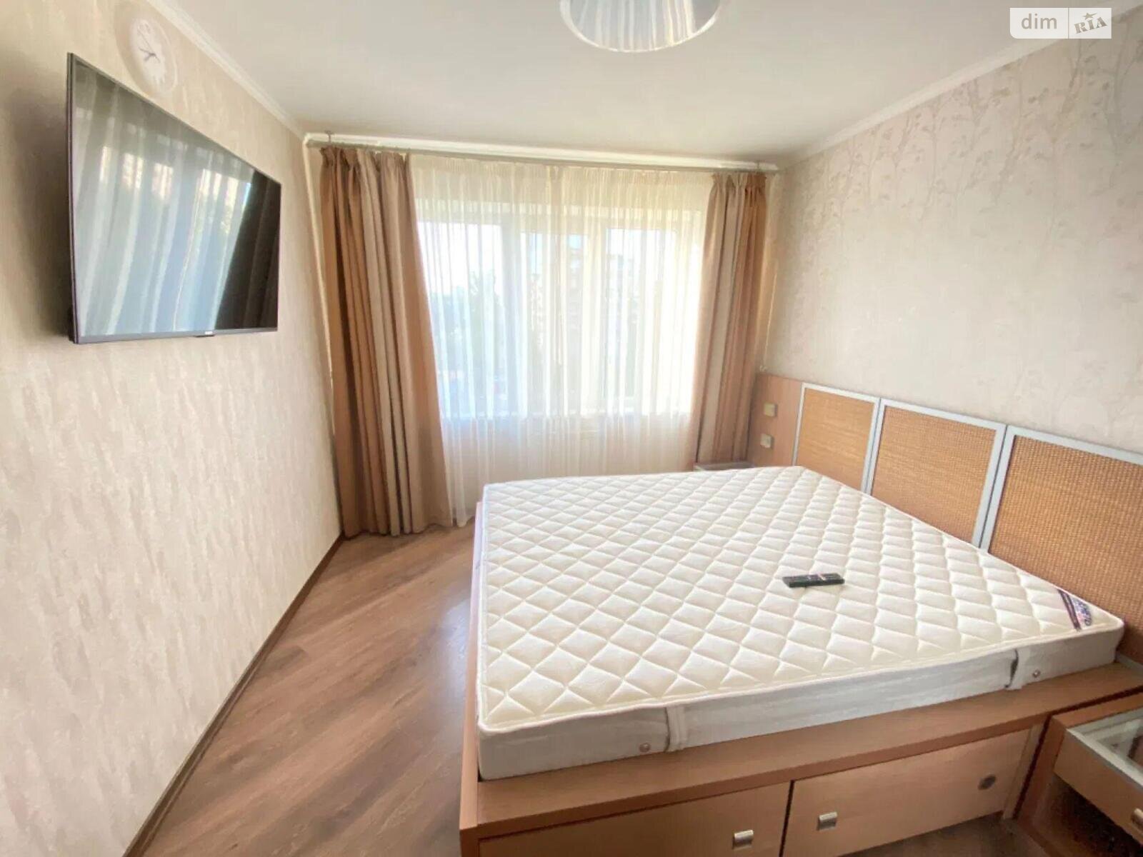 Продажа трехкомнатной квартиры в Киеве, на ул. Героев полка АЗОВ 32, район Оболонь фото 1 Продажа трехкомнатной квартиры в Киеве, на ул. Героев полка АЗОВ 32, район Оболонь фото 1