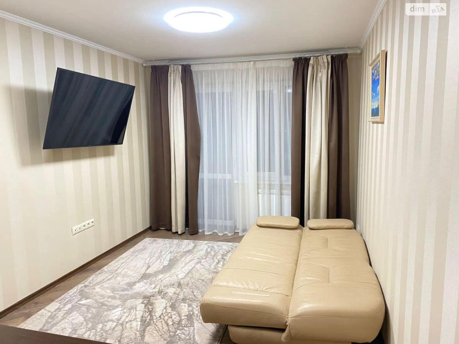 Продажа трехкомнатной квартиры в Киеве, на ул. Героев полка АЗОВ 32, район Оболонь фото 1 Продажа трехкомнатной квартиры в Киеве, на ул. Героев полка АЗОВ 32, район Оболонь фото 1