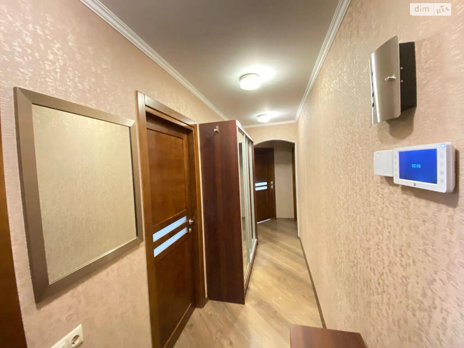 Продажа трехкомнатной квартиры в Киеве, на ул. Героев полка АЗОВ 32, район Оболонь фото 1 Продажа трехкомнатной квартиры в Киеве, на ул. Героев полка АЗОВ 32, район Оболонь фото 1