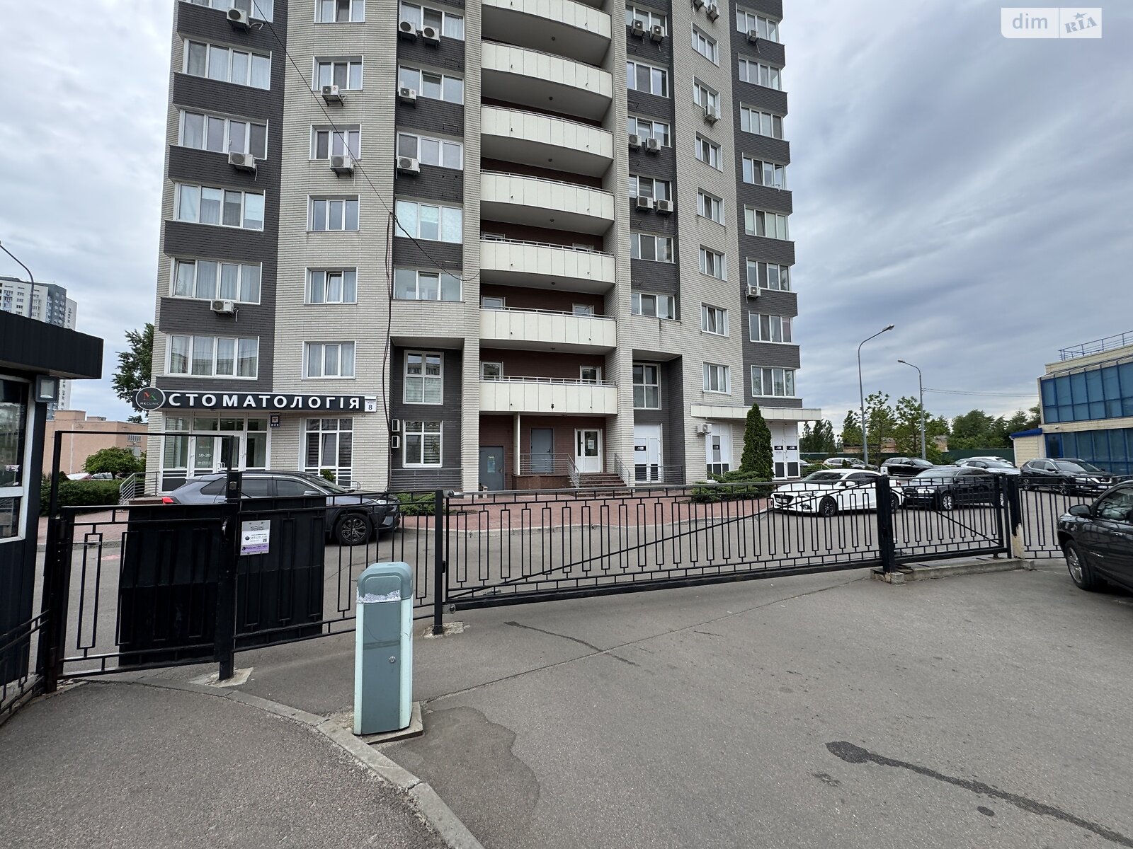 Продажа однокомнатной квартиры в Киеве, на ул. Героев полка АЗОВ 8, район Оболонь фото 1 Продажа однокомнатной квартиры в Киеве, на ул. Героев полка АЗОВ 8, район Оболонь фото 1