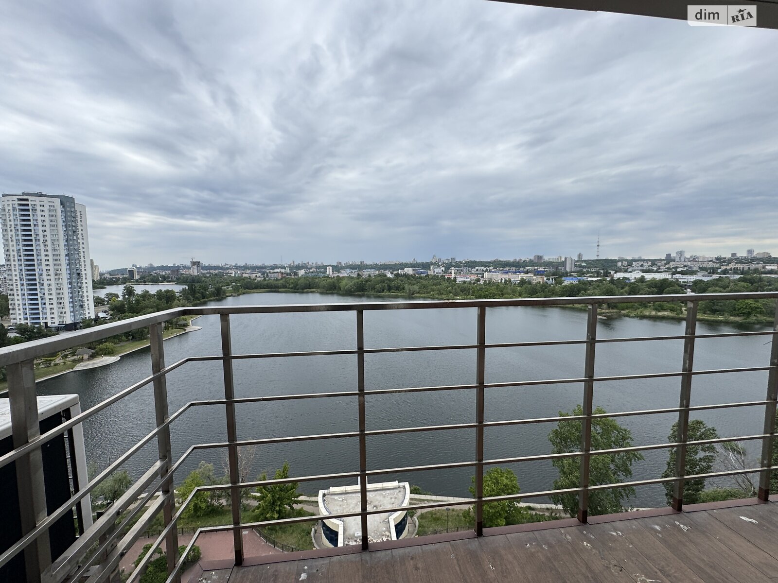 Продажа однокомнатной квартиры в Киеве, на ул. Героев полка АЗОВ 8, район Оболонь фото 1 Продажа однокомнатной квартиры в Киеве, на ул. Героев полка АЗОВ 8, район Оболонь фото 1