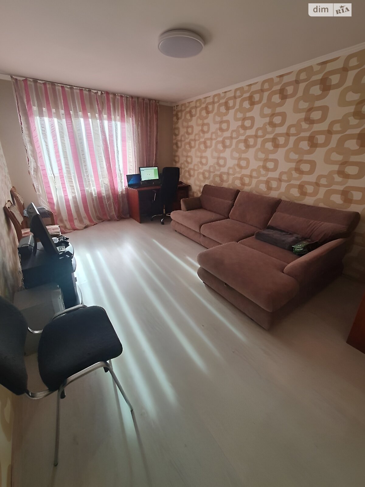 Продаж трикімнатної квартири в Києві, на просп. Володимира Івасюка 39А, район Оболонь фото 1 Продаж трикімнатної квартири в Києві, на просп. Володимира Івасюка 39А, район Оболонь фото 1