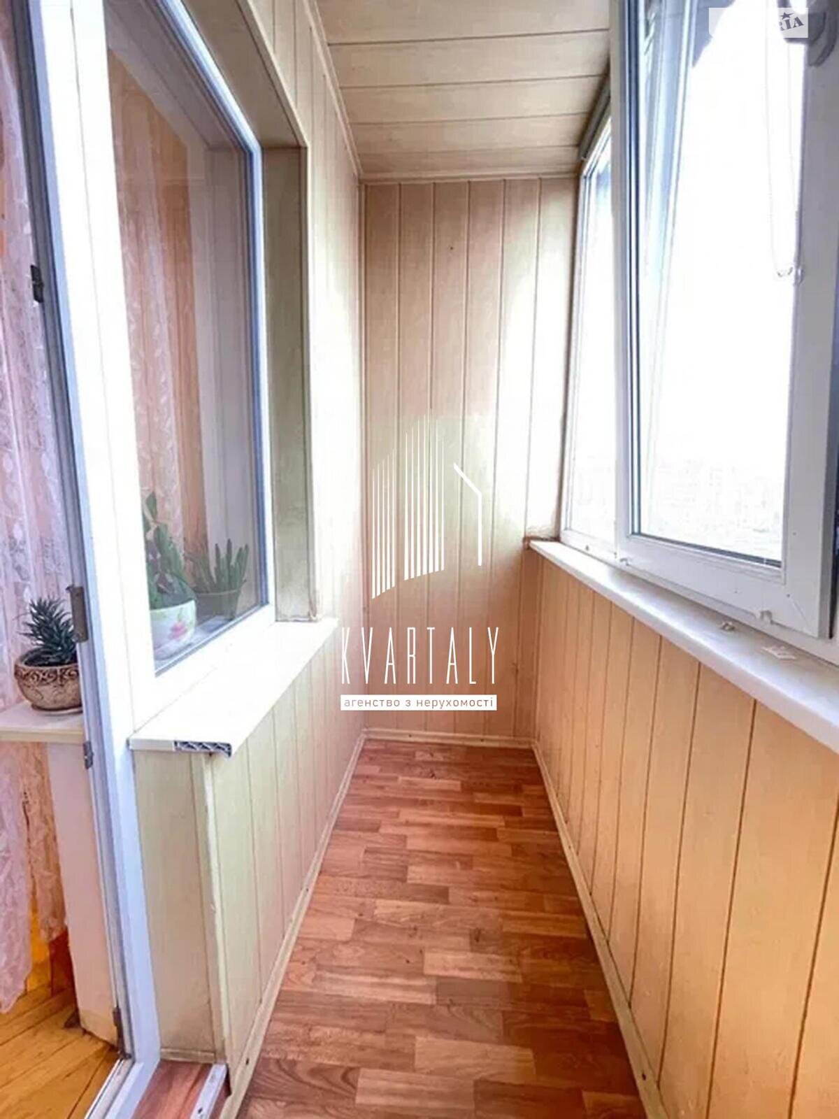 Продажа трехкомнатной квартиры в Киеве, на ул. Иорданская 22, район Оболонь фото 1 Продажа трехкомнатной квартиры в Киеве, на ул. Иорданская 22, район Оболонь фото 1