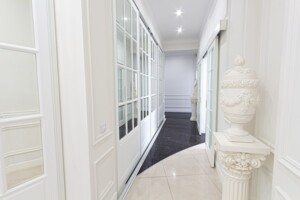 Продажа пятикомнатной квартиры в Киеве, на просп. Владимира Ивасюка 6, район Оболонь фото 2