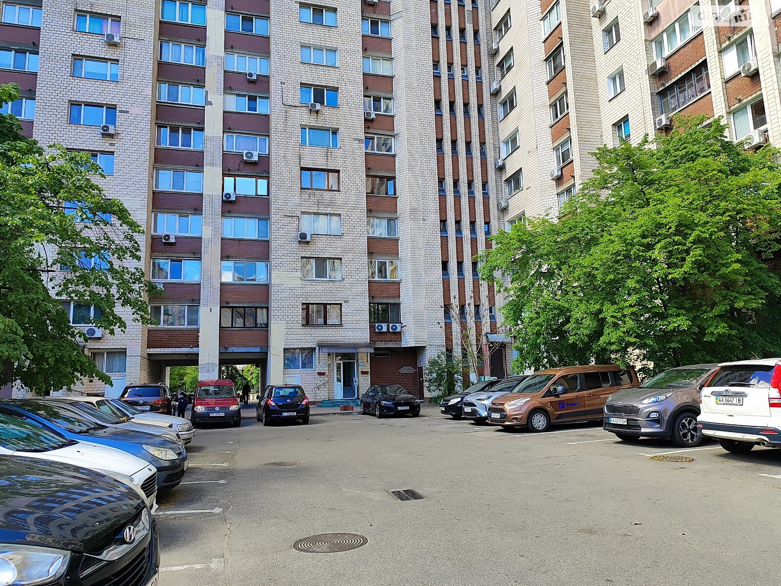Продажа двухкомнатной квартиры в Киеве, на ул. Левка Лукьяненко 18, район Оболонь фото 1 Продажа двухкомнатной квартиры в Киеве, на ул. Левка Лукьяненко 18, район Оболонь фото 1