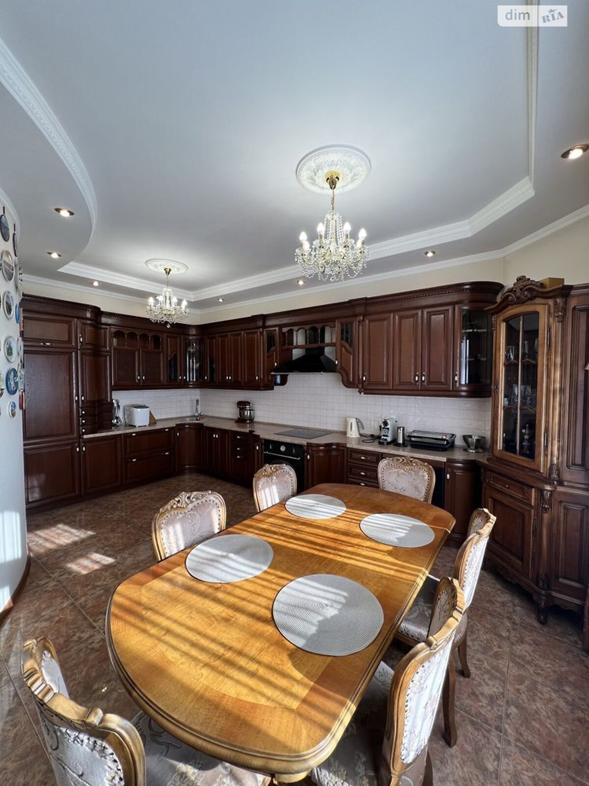 Продаж трикімнатної квартири в Києві, на вул. Левка Лук'яненка 21 корпус 2, район Оболонь фото 1 Продаж трикімнатної квартири в Києві, на вул. Левка Лук'яненка 21 корпус 2, район Оболонь фото 1