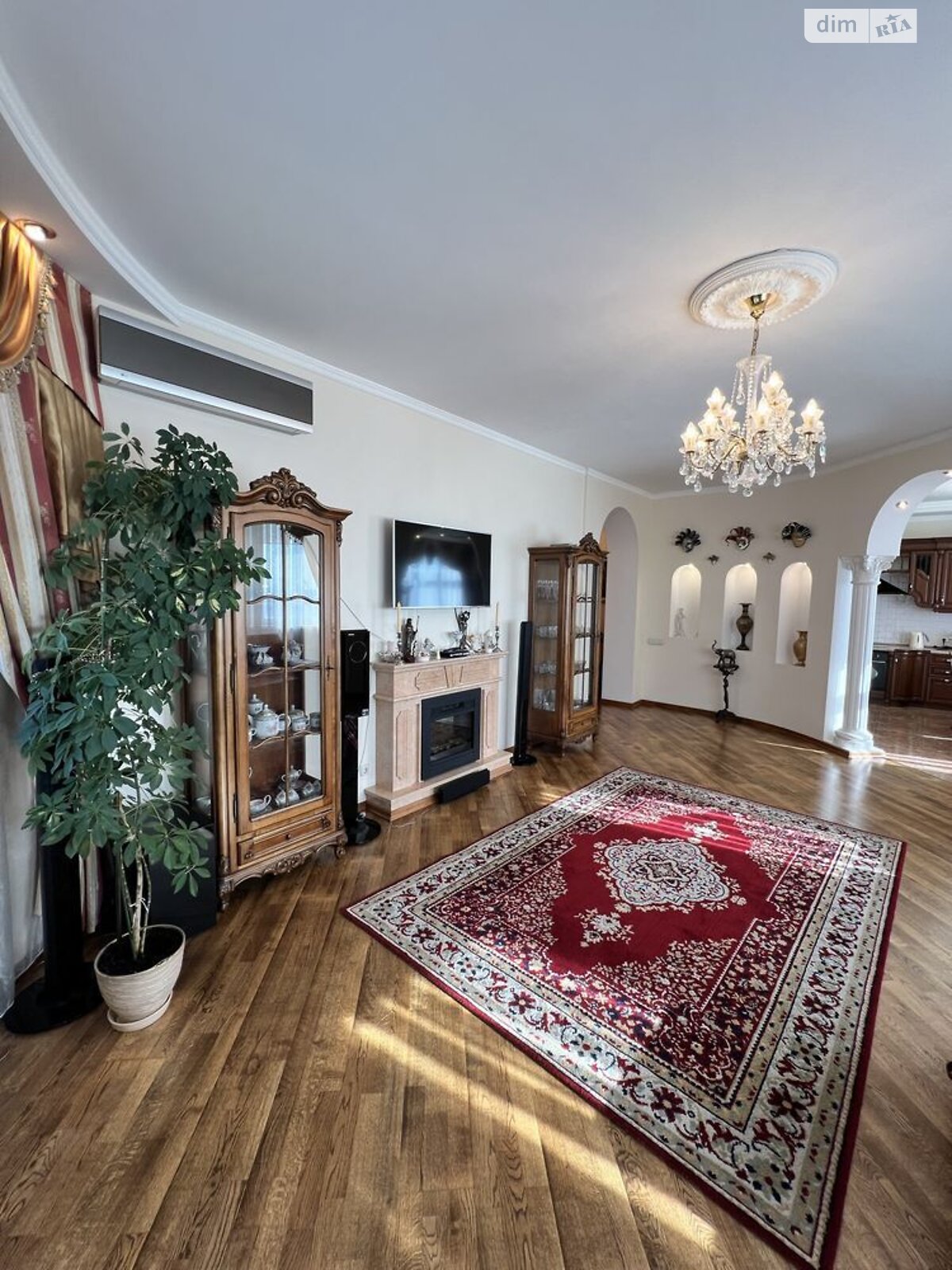 Продаж трикімнатної квартири в Києві, на вул. Левка Лук'яненка 21 корпус 2, район Оболонь фото 1 Продаж трикімнатної квартири в Києві, на вул. Левка Лук'яненка 21 корпус 2, район Оболонь фото 1