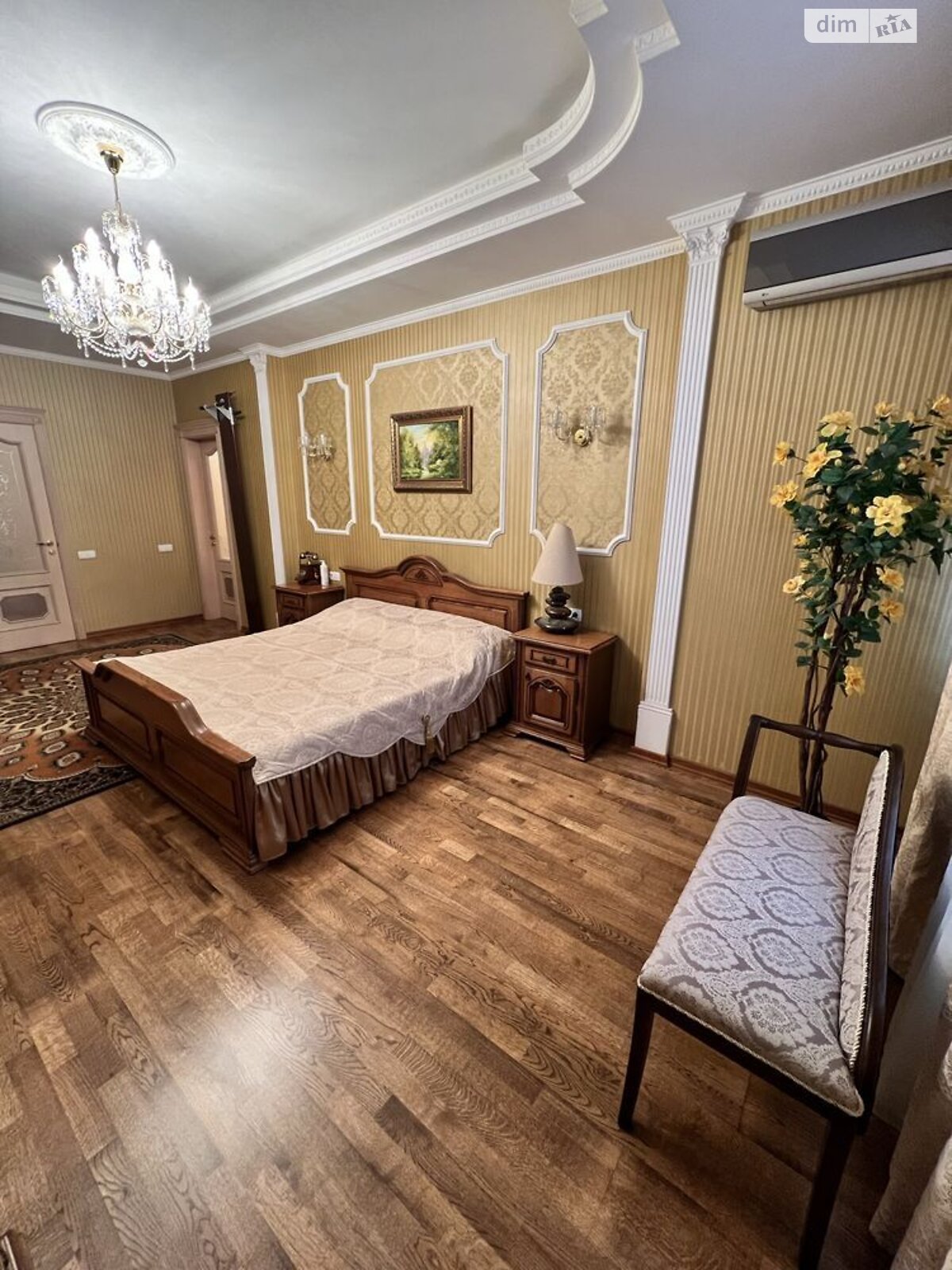 Продаж трикімнатної квартири в Києві, на вул. Левка Лук'яненка 21 корпус 2, район Оболонь фото 1 Продаж трикімнатної квартири в Києві, на вул. Левка Лук'яненка 21 корпус 2, район Оболонь фото 1