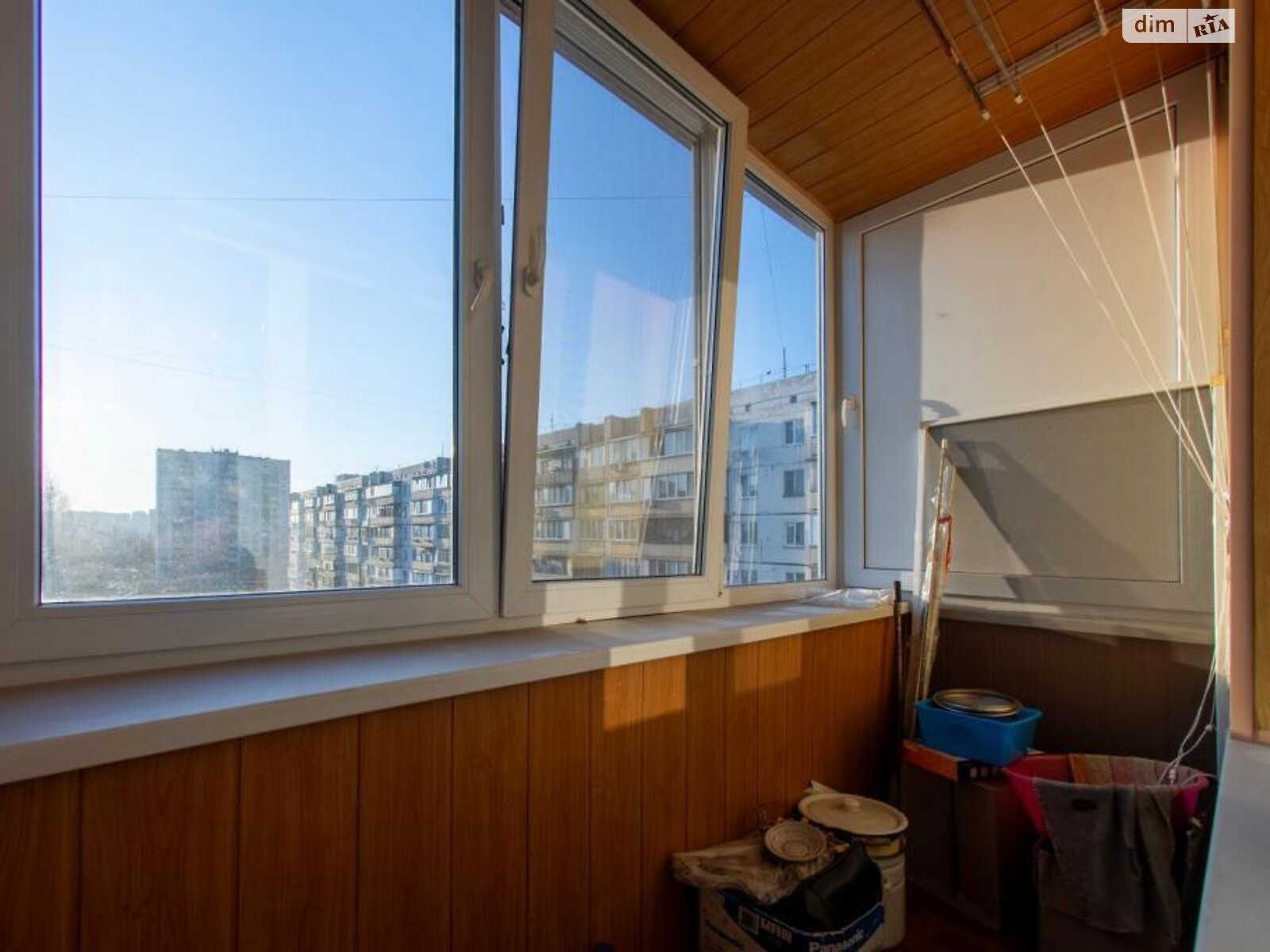 Продаж трикімнатної квартири в Києві, на вул. Левка Лук'яненка 7, район Оболонь фото 1 Продаж трикімнатної квартири в Києві, на вул. Левка Лук'яненка 7, район Оболонь фото 1