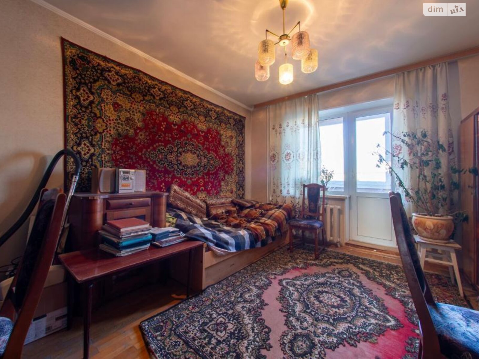 Продаж трикімнатної квартири в Києві, на вул. Левка Лук'яненка 7, район Оболонь фото 1 Продаж трикімнатної квартири в Києві, на вул. Левка Лук'яненка 7, район Оболонь фото 1