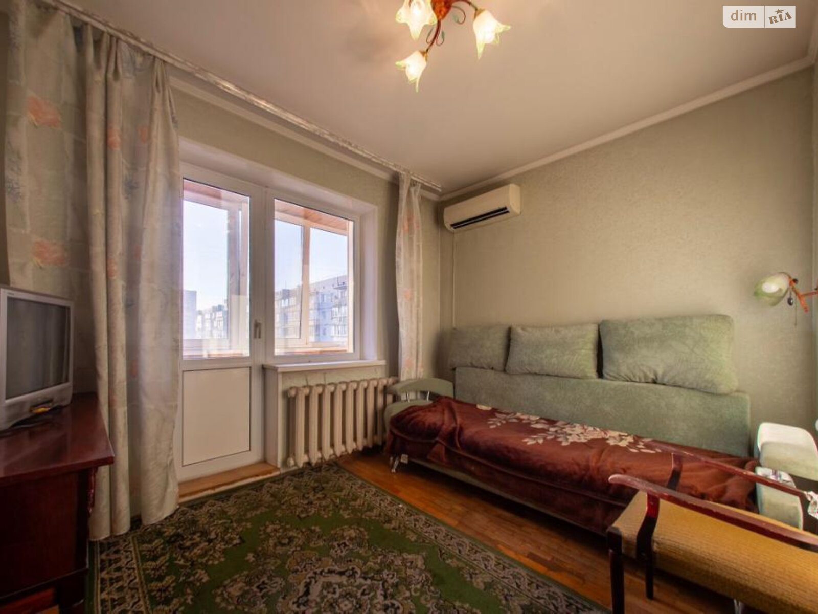 Продаж трикімнатної квартири в Києві, на вул. Левка Лук'яненка 7, район Оболонь фото 1 Продаж трикімнатної квартири в Києві, на вул. Левка Лук'яненка 7, район Оболонь фото 1